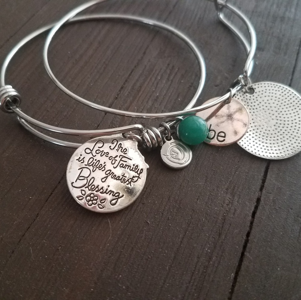 Charm bangles - Picture 2 of 3